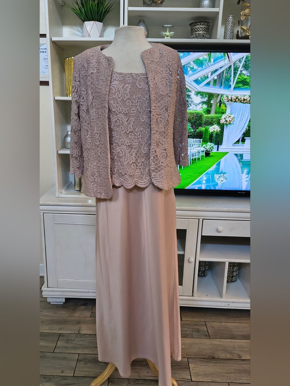 Elegant Mother Of The Bride 2pc Long Lace Dress & Jacket Set in Dusty Rose